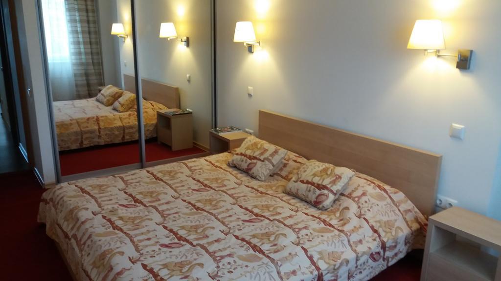 Centro Apartamentai-Konarskio Apartamentai Вильнюс Экстерьер фото